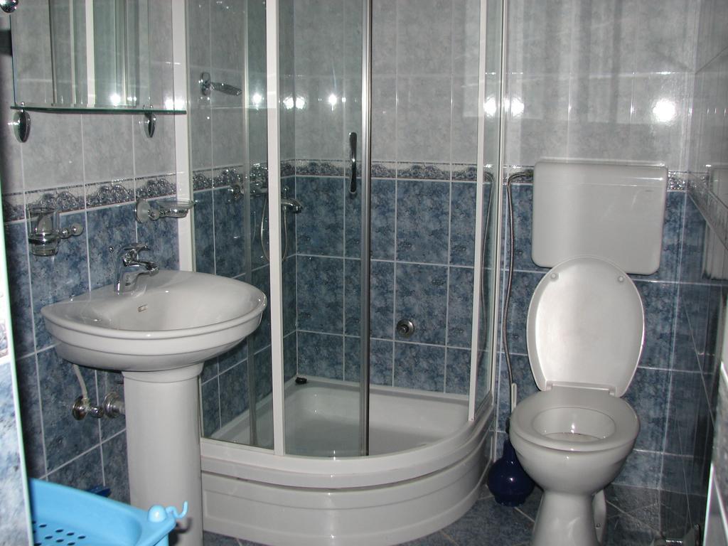 Guest House Ivo Jovanovic Sveti Stefan Szoba fotó