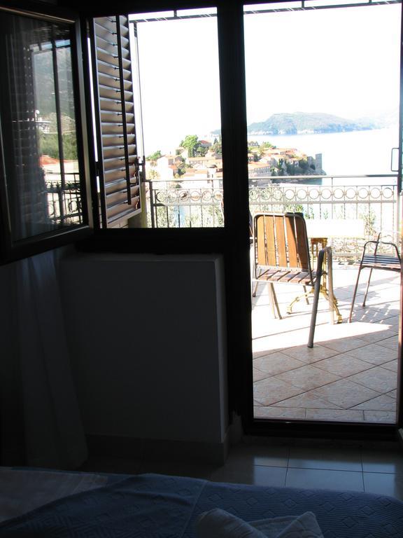 Guest House Ivo Jovanovic Sveti Stefan Szoba fotó